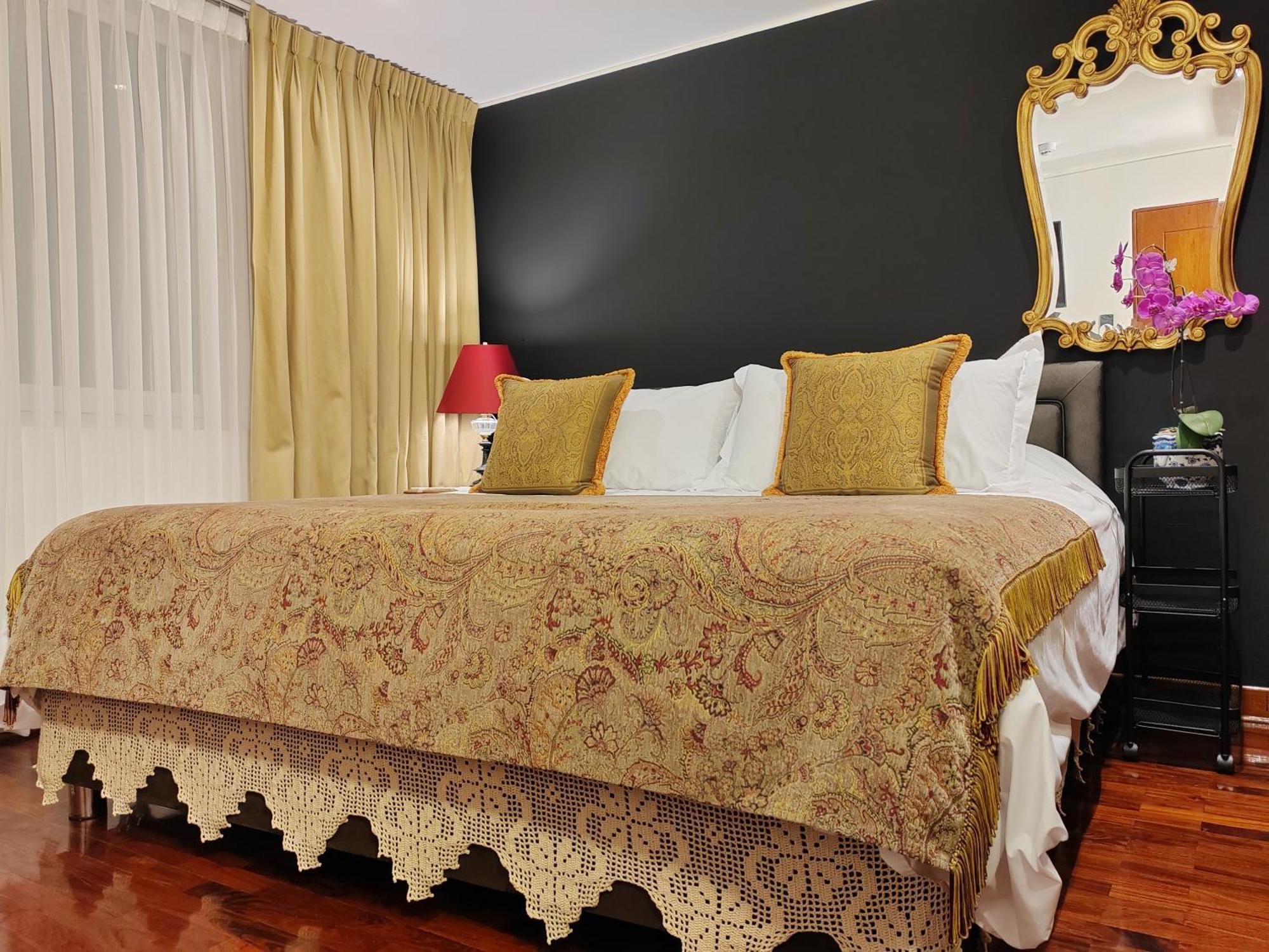 Ana Frank Boutique 3*